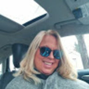 Meet your Posher, Leigh ann